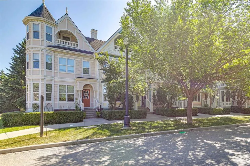 4008 Garrison Boulevard SW — photo 2