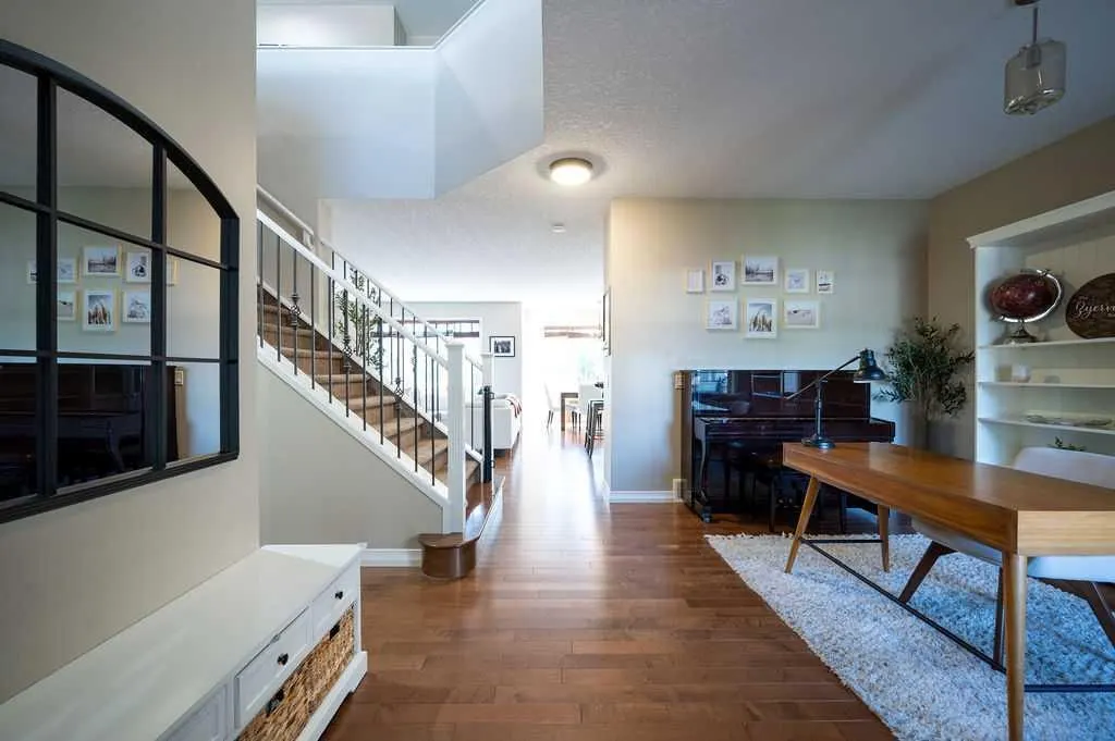 21 Chaparral Valley Court SE — photo 2