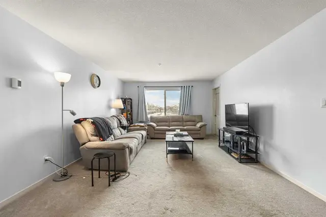 181 Skyview Ranch Manor NE #2210