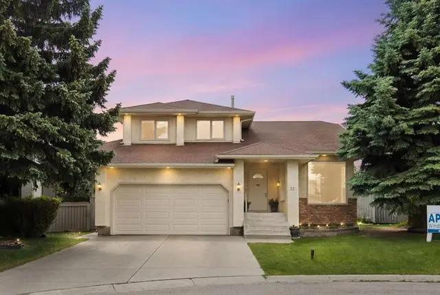 32 Del Rio Place NE