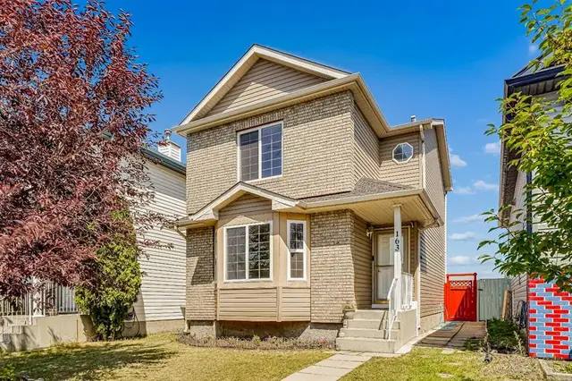 163 Saddlemont Crescent NE