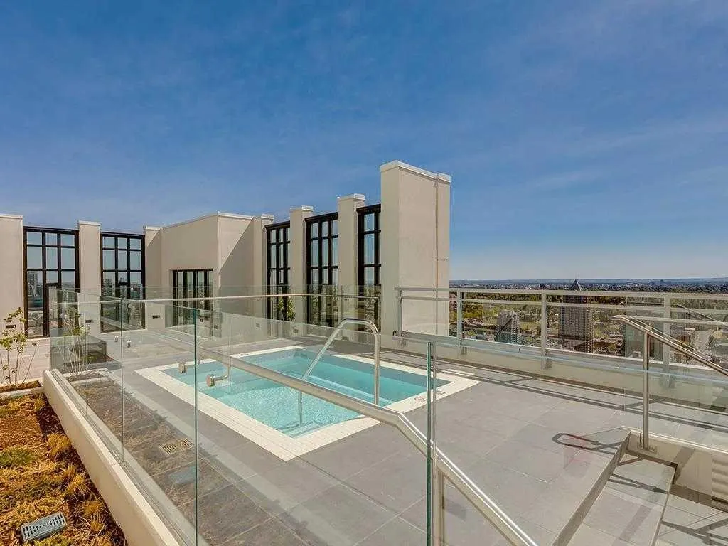 901 10 Avenue SW #802 — photo 3