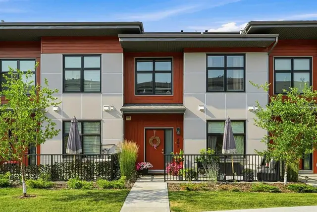 400 Belmont Street SW #605