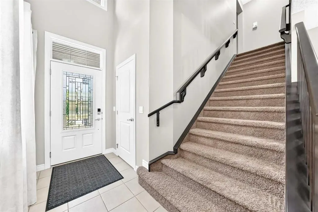 456 Mahogany Boulevard SE — photo 3