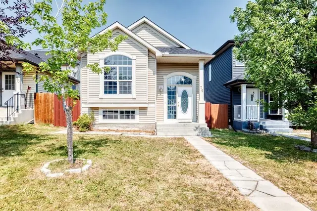 76 Coville Close NE