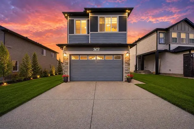 303 Cornerbrook Drive NE