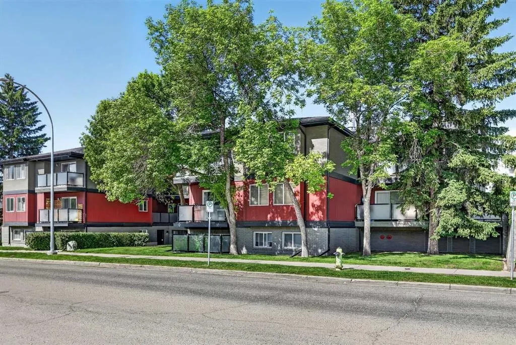 1915 26 Street SW #204 — photo 2