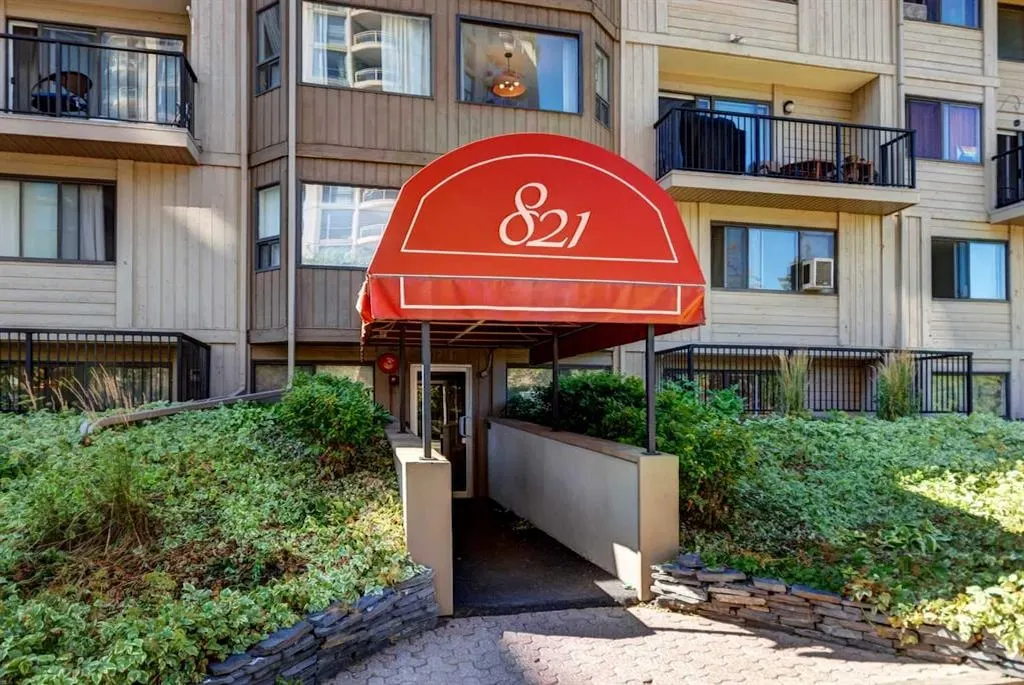821 3 Avenue SW #20 — photo 3