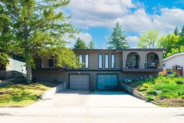 801 Canfield Way SW