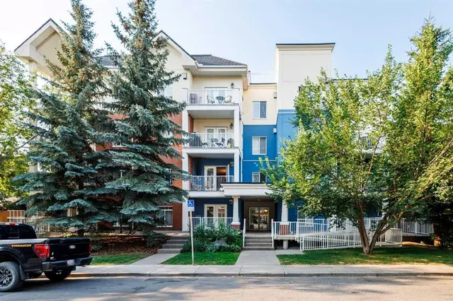 509 21 Avenue SW #202