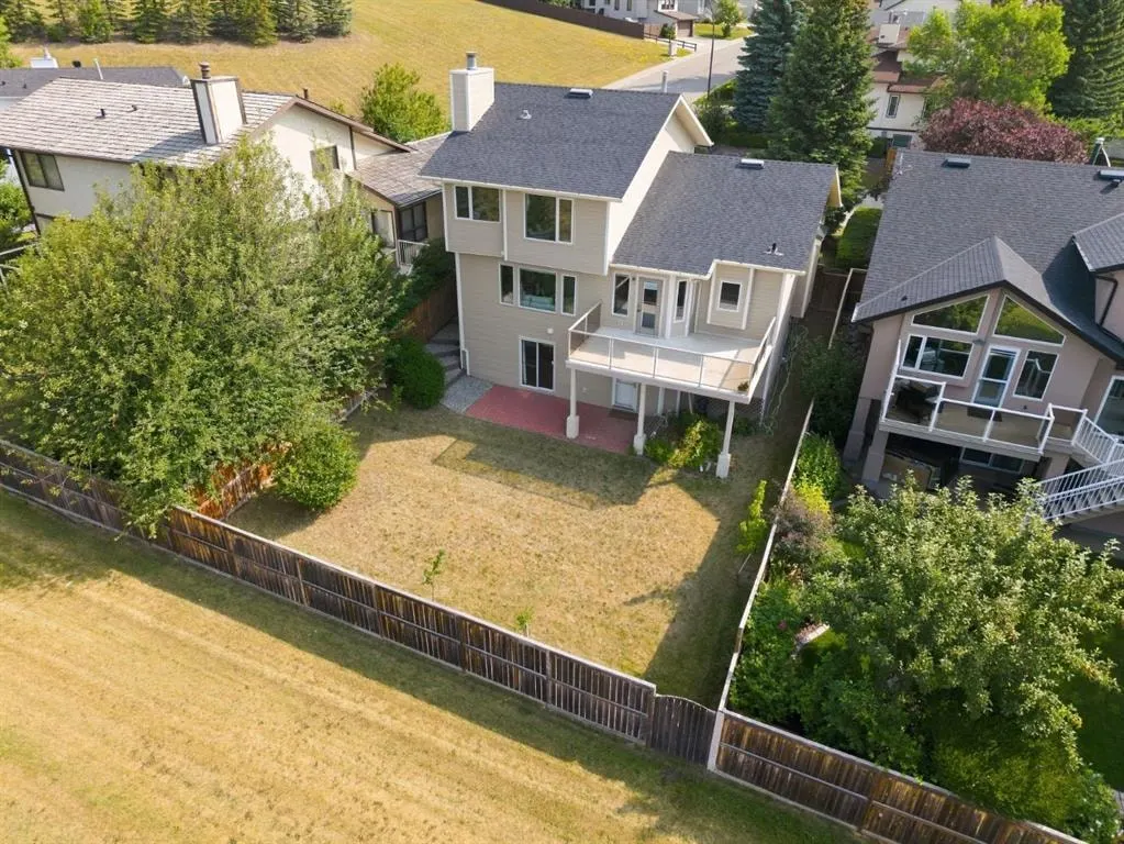 473 Hawkford Way NW — photo 2