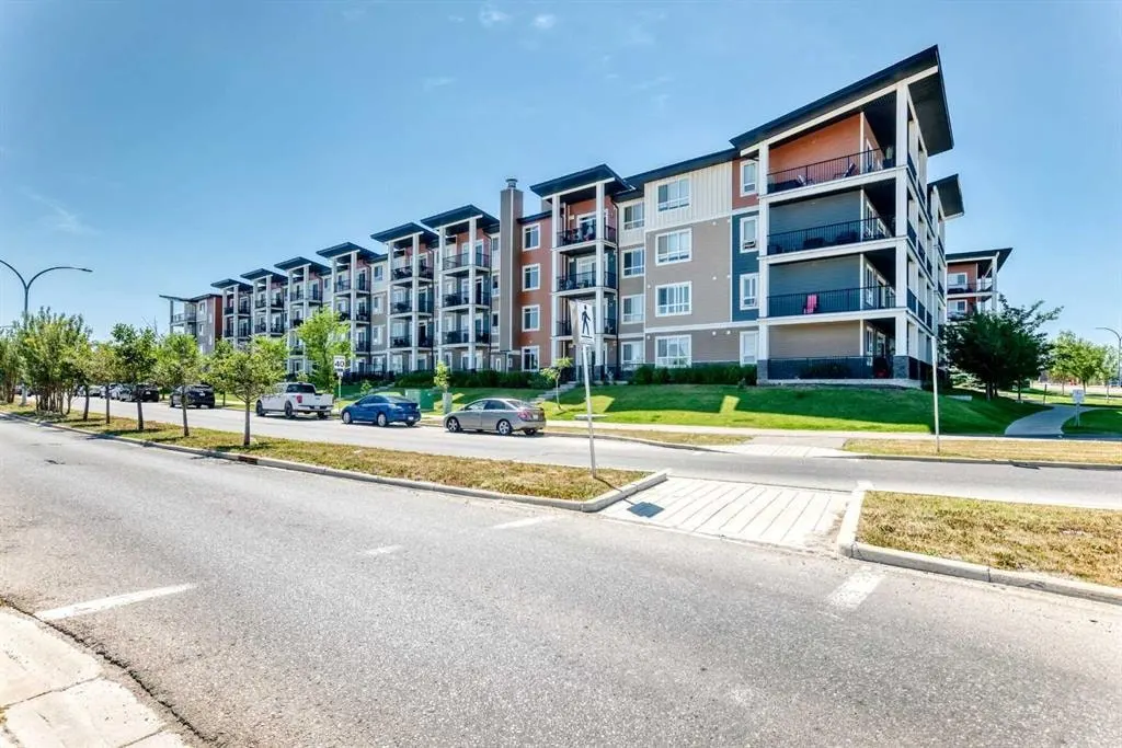 10 Walgrove Walk SE #120 — photo 2
