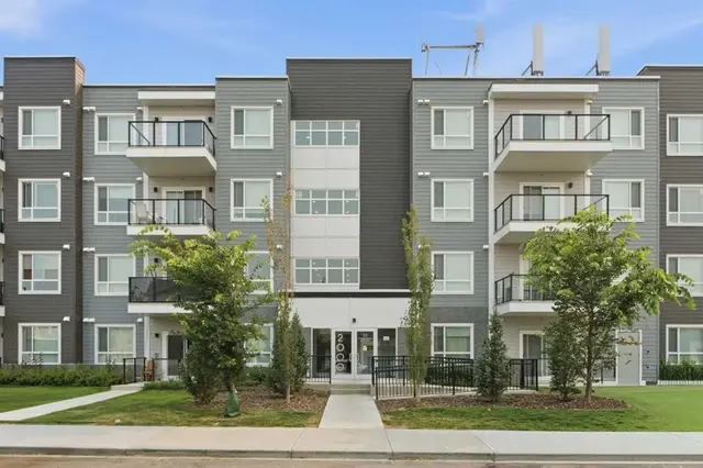 33 Carringham Gate NW #2306