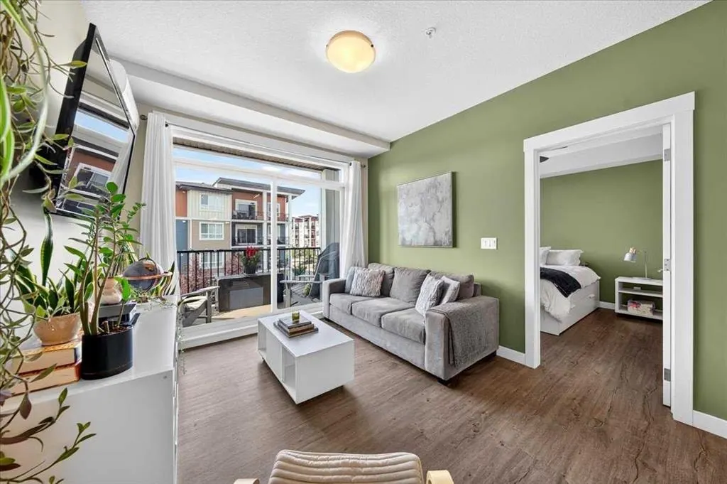 10 Walgrove Walk SE #310 — photo 2