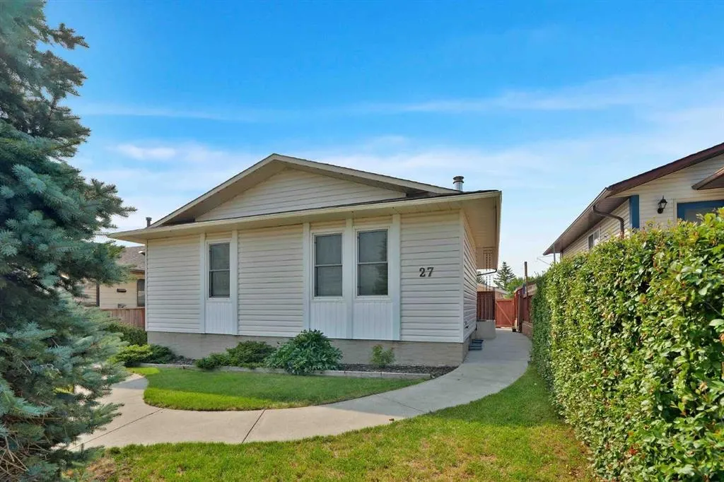27 Bedridge Way NE — photo 1