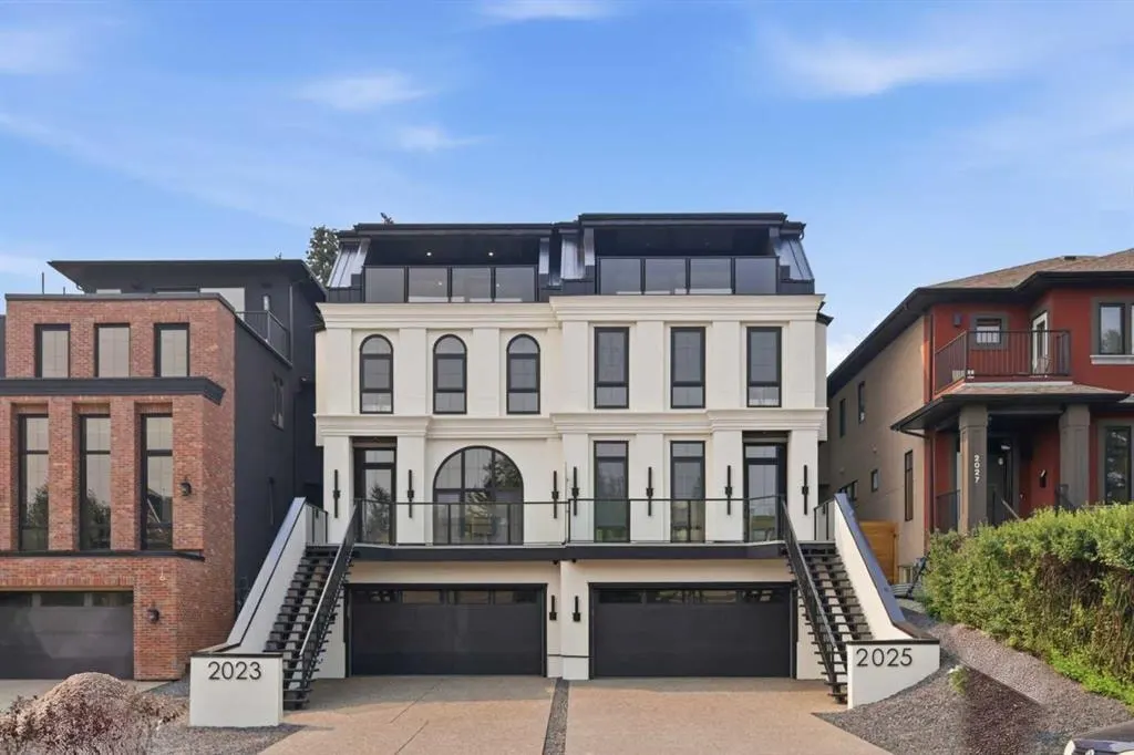 2023 27 Avenue SW — photo 1