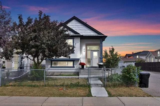 155 Taralea Gardens NE