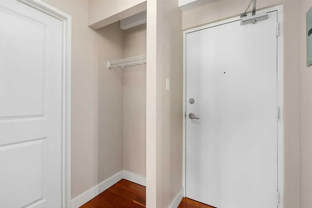 315 9A Street NW ##404 — photo 3