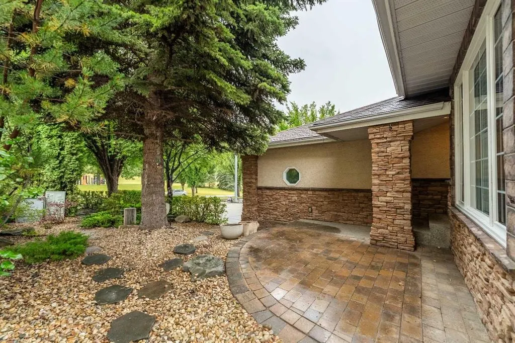 46 Mountain Park Drive SE — photo 2