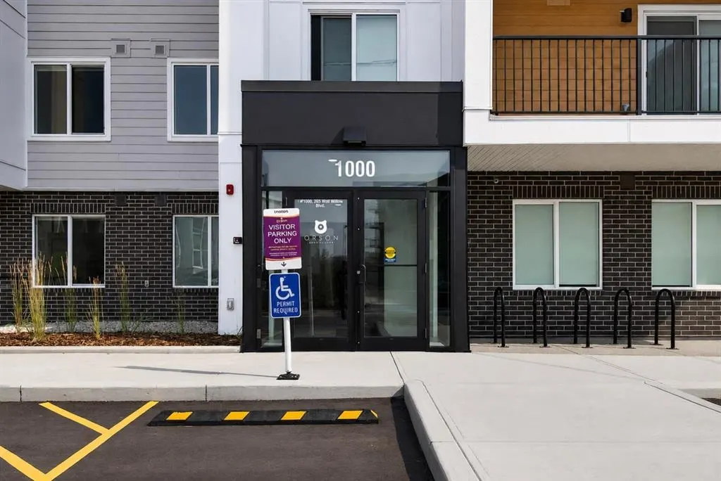 265 Wolf Willow Boulevard SE #1522 — photo 3