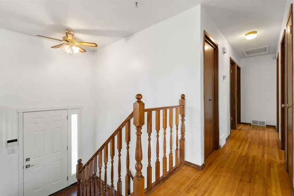 6008 DALGETTY Drive NW — photo 3