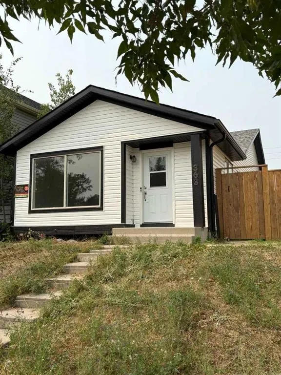 363 Falton Drive NE — photo 1