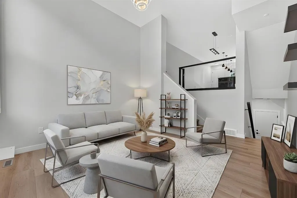 2022 12 Avenue SW — photo 3