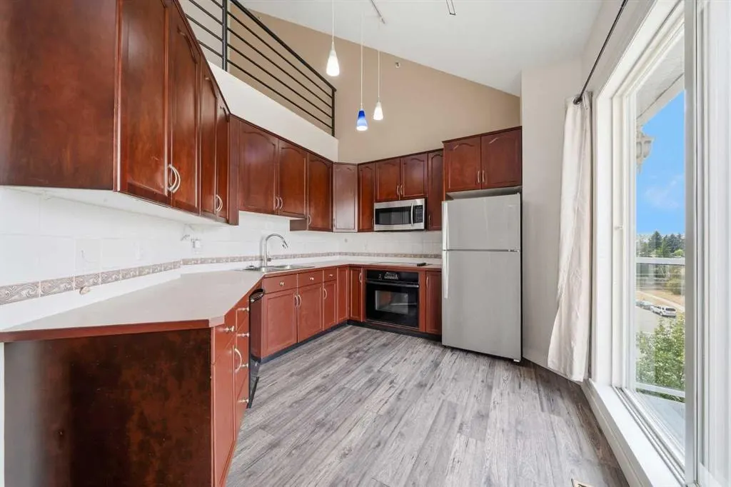6550 Old Banff Coach Road SW #114 — photo 3