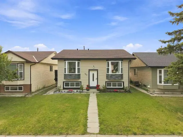427 Falmere Road NE