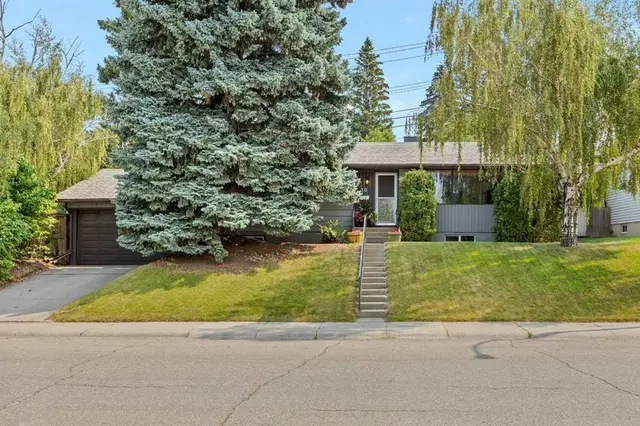30 Gateway Drive SW