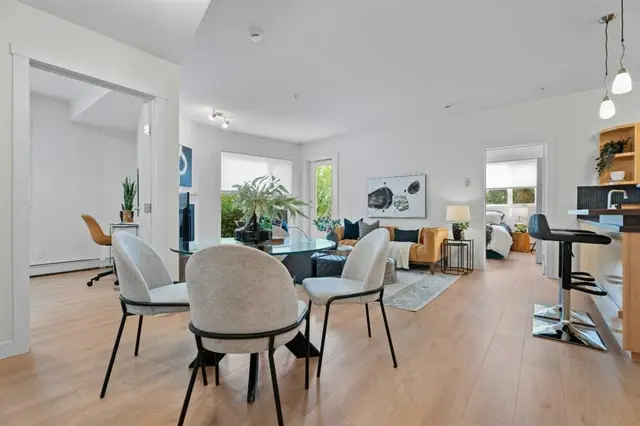 69 Springborough Court SW #123