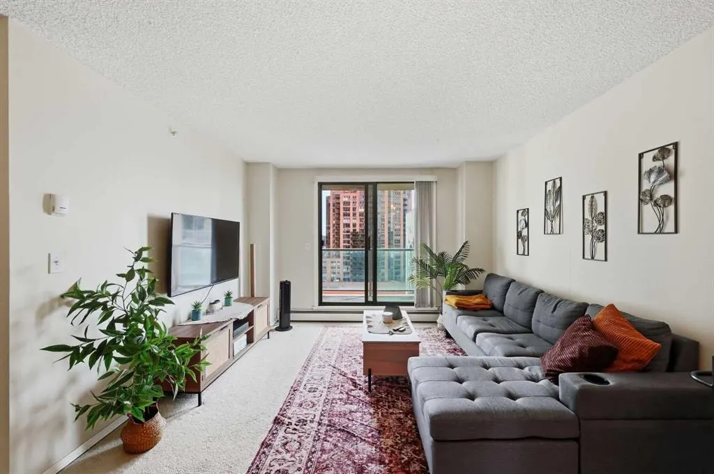 1111 6 Avenue SW #1407 — photo 3
