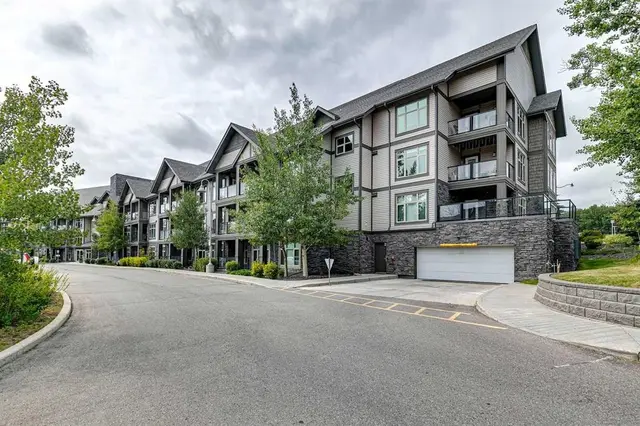 15 Aspenmont Heights SW #225