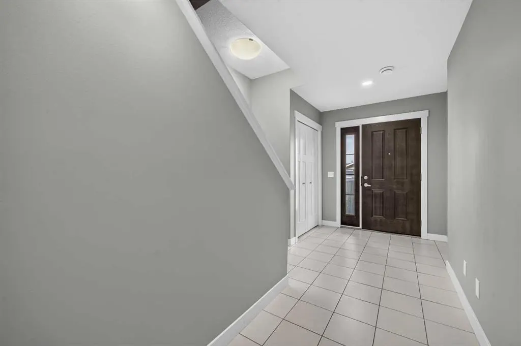 905 Evanston Manor NW — photo 3