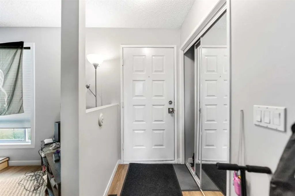 67 Falchurch Crescent NE — photo 3