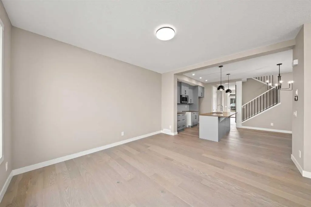 664 Sora Boulevard SE — photo 3