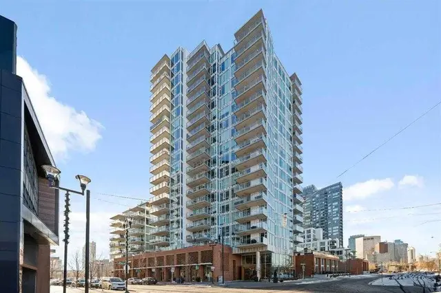 519 Riverfront Avenue SE #402