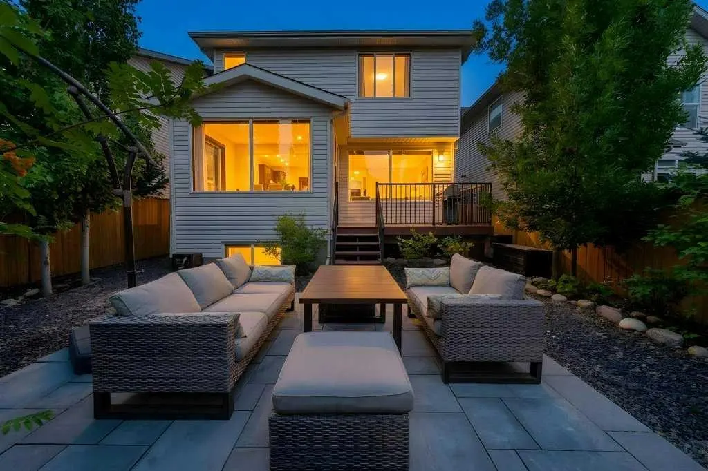 23 Cranarch Landing SE — photo 2