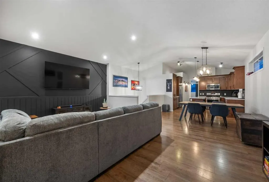 257 Auburn Meadows Way SE — photo 3