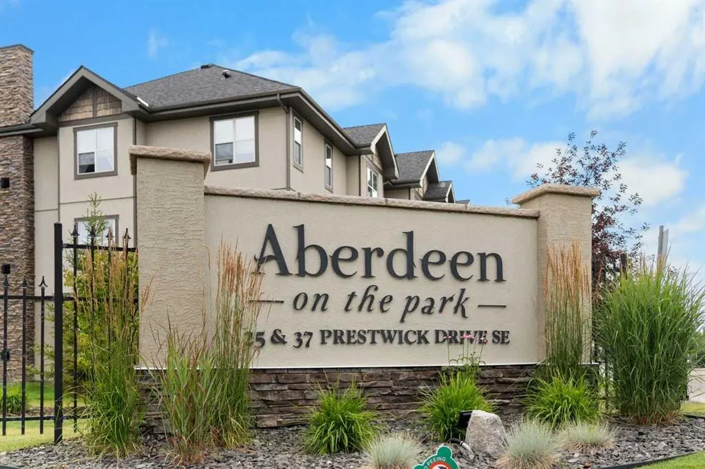 25 Prestwick Drive SE #310 — photo 3