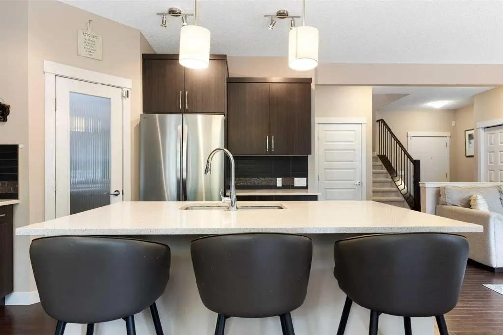 165 Cranarch Common SE — photo 3