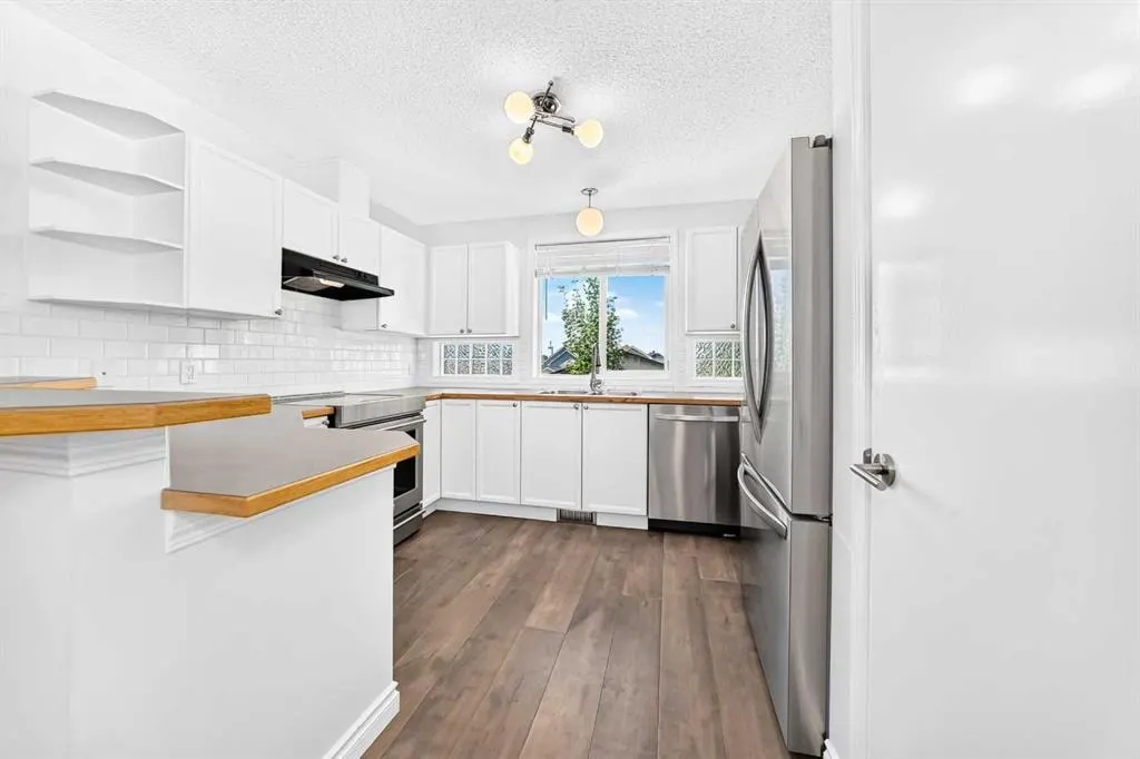708 Tuscany Drive NW — photo 3
