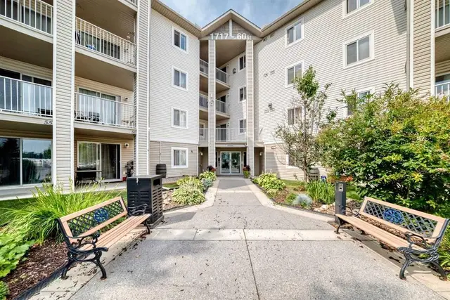 1717 60 Street SE #109