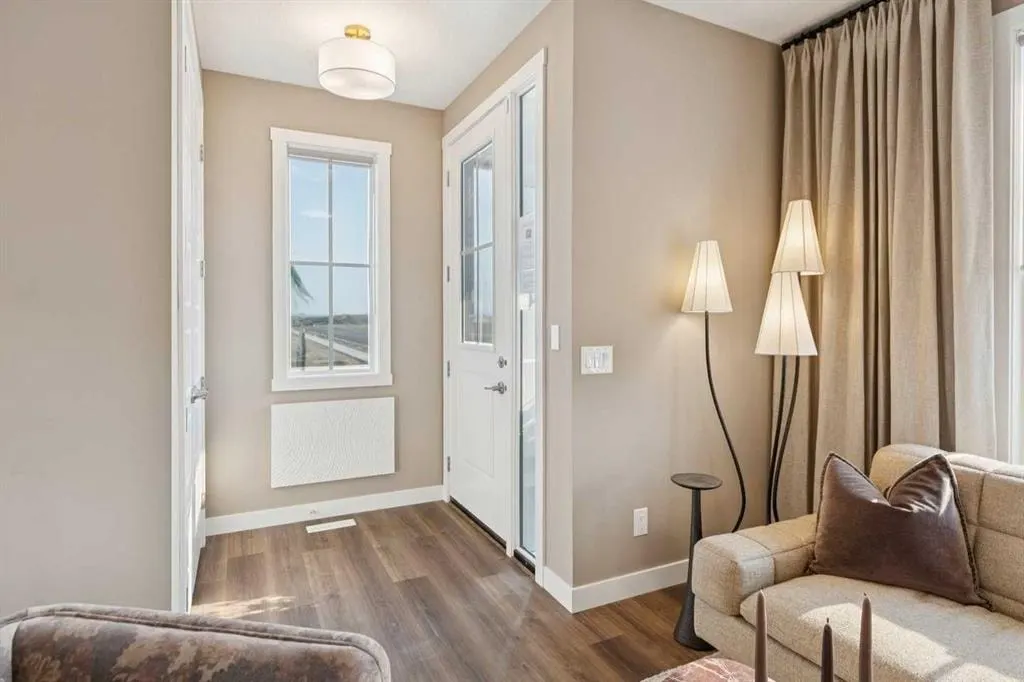 147 Ambleridge Street NW — photo 3