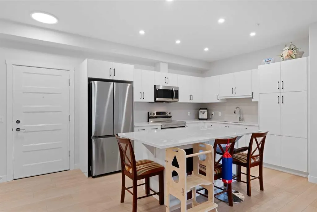 81 Arbour Lake View NW #1112 — photo 3