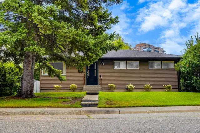 30 Hutton Place SW