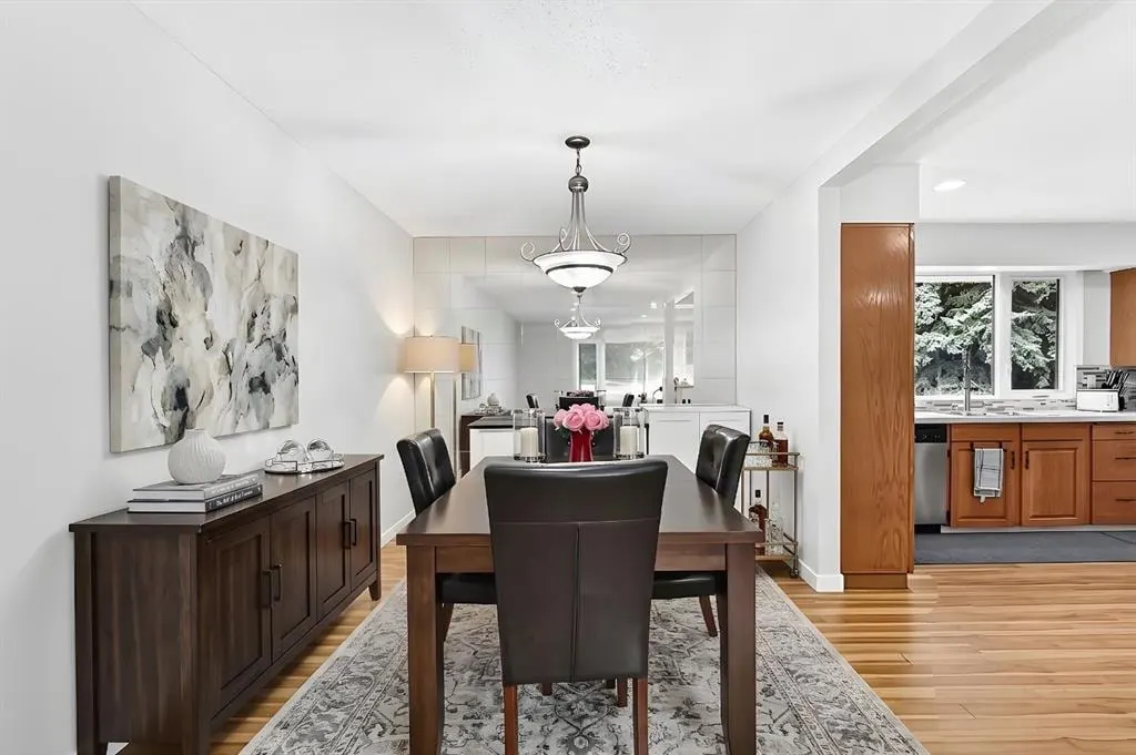 1008 Cantabrian Drive SW — photo 2