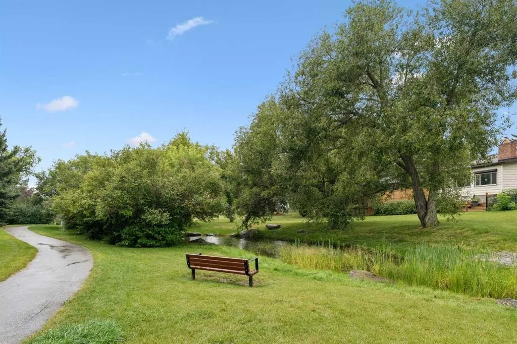 1011 Canterbury Drive SW #25 — photo 3