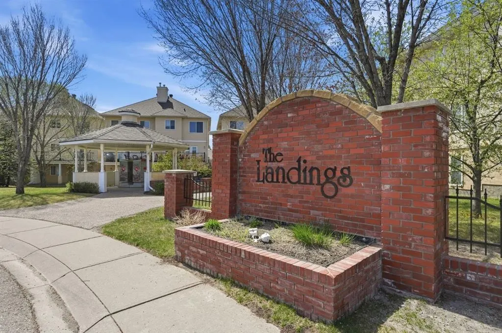 101 Sierra Morena Landing SW — photo 2