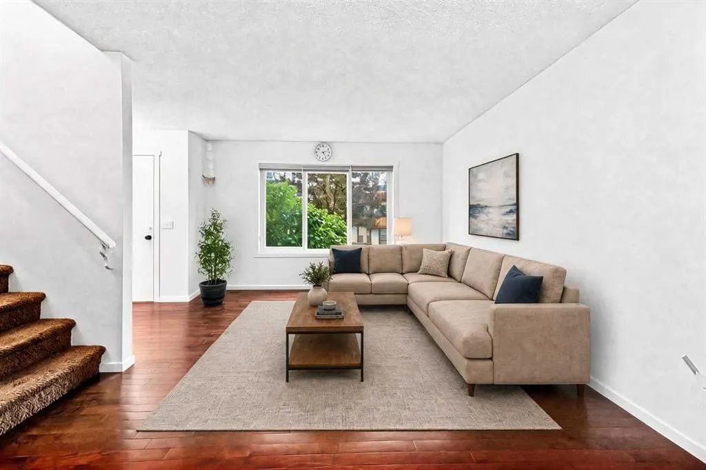 98 Panatella Hill NW — photo 3